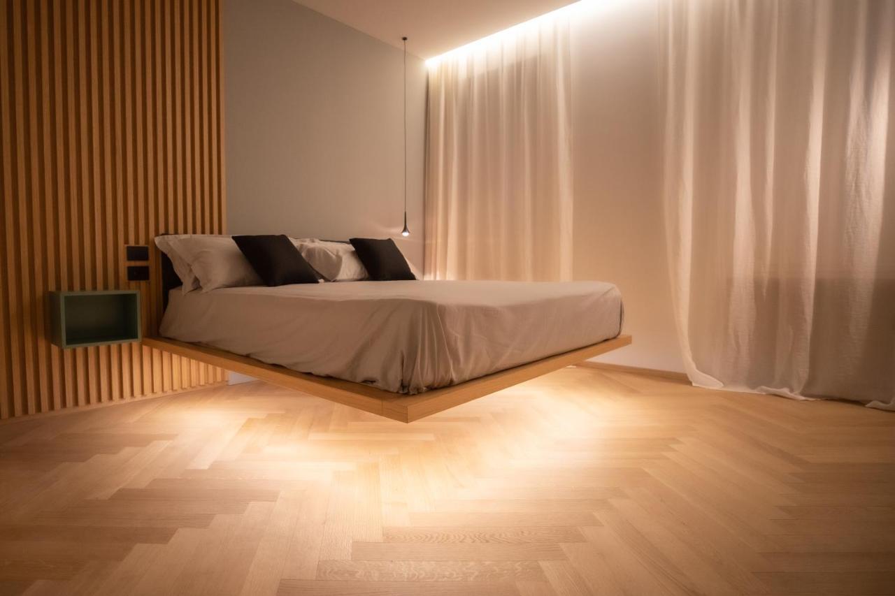 S1 Luxury Suites And Rooms Trieste Exteriör bild