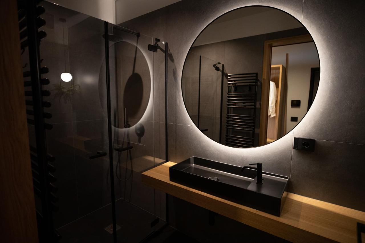 S1 Luxury Suites And Rooms Trieste Exteriör bild