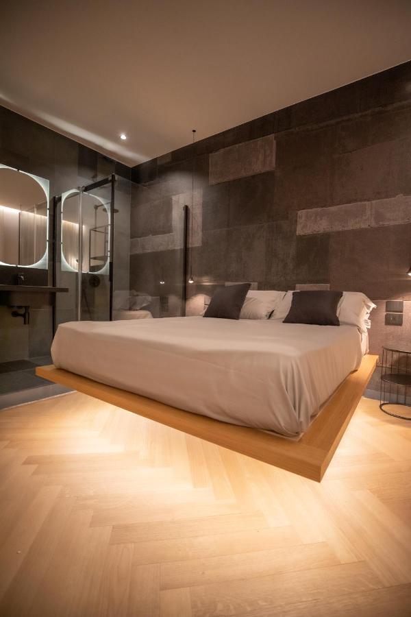 S1 Luxury Suites And Rooms Trieste Exteriör bild