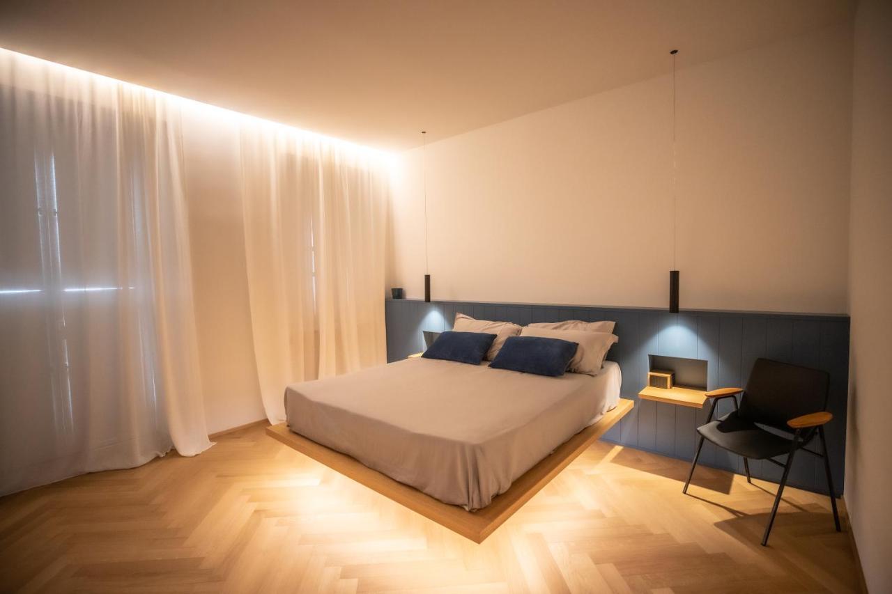 S1 Luxury Suites And Rooms Trieste Exteriör bild